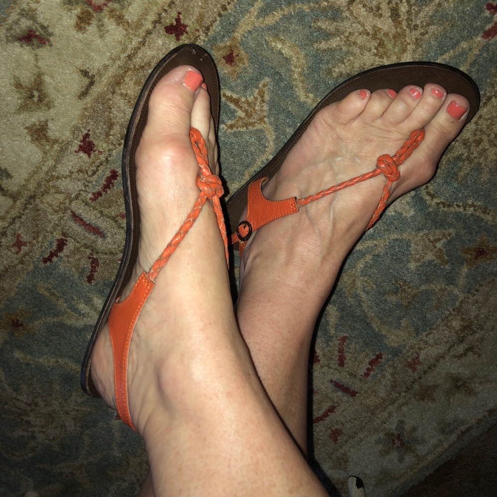 Chinese Laundry Orange Leather Sandals Sz 8.5